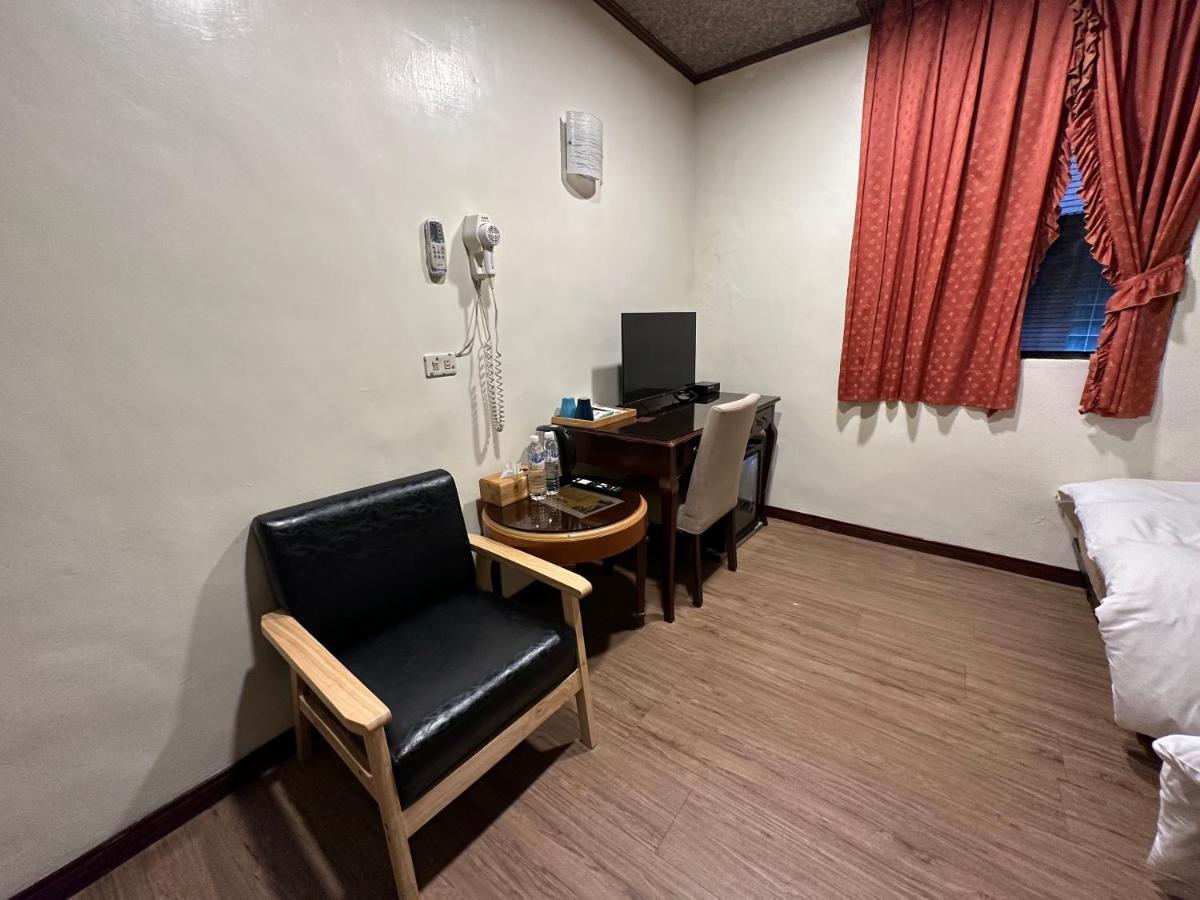 Ming Ren Hotspring Hotel Jiaoxi Dış mekan fotoğraf