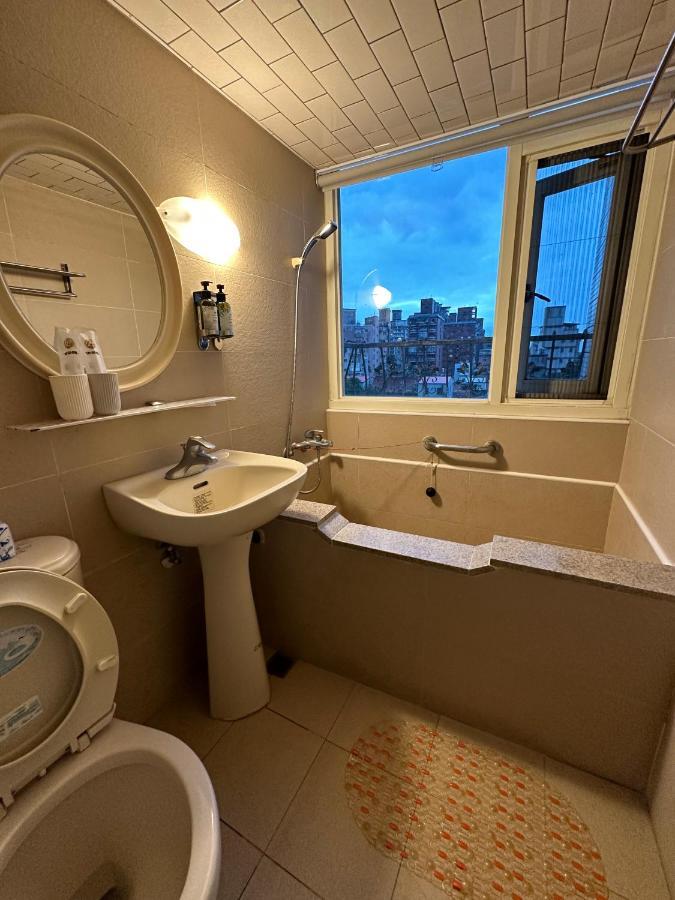 Ming Ren Hotspring Hotel Jiaoxi Dış mekan fotoğraf