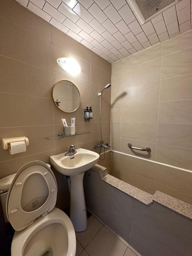 Ming Ren Hotspring Hotel Jiaoxi Dış mekan fotoğraf
