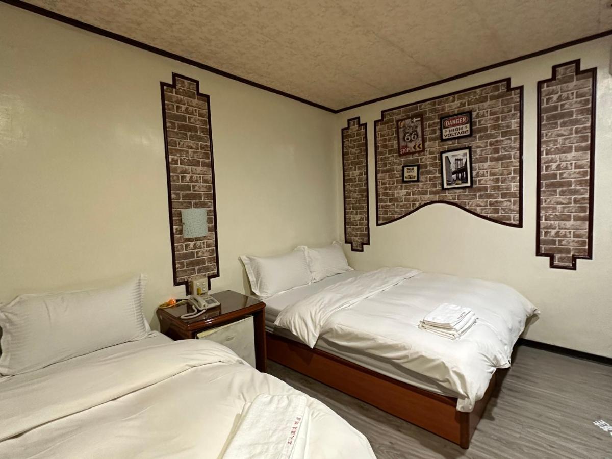 Ming Ren Hotspring Hotel Jiaoxi Dış mekan fotoğraf